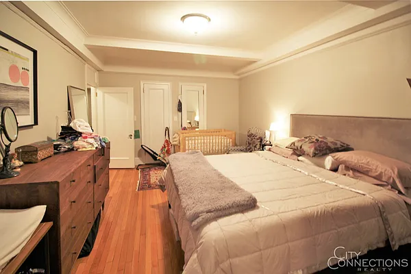 Rented by City Connections Realty | media 25