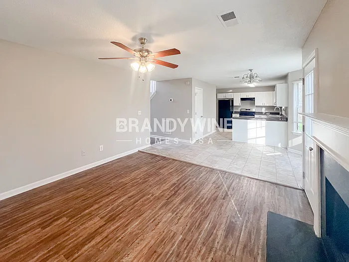 6749 Pole Creek Dr — Photo 8
