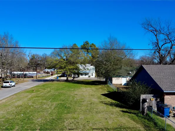 1112 N Beaton St, Corsicana, TX 75110