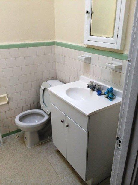 2nd image of 2436 Keyworth Ave APT 2