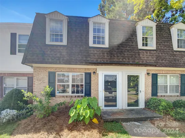 5807 Hunting Ridge Ln APT E, Charlotte, NC 28212