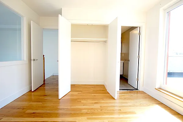 Rented by Lofts and Flats LLC | media 30