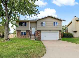 5521 S Mead Ave, Wichita, KS 67216