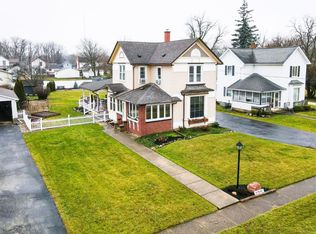 109 W Prairie St, Goodland, IN