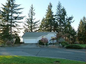 1st image of 107 Banyon Dr