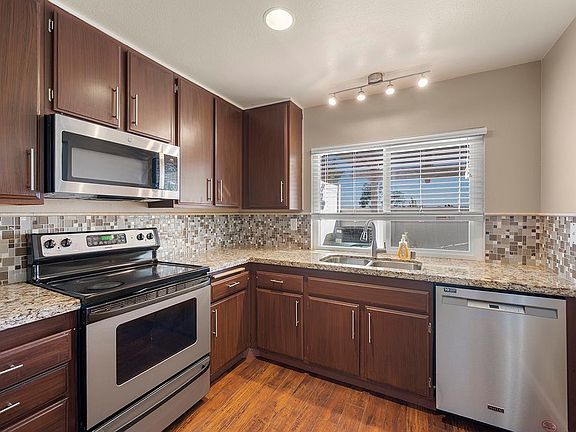 5th image of 6981 Enborne Ln