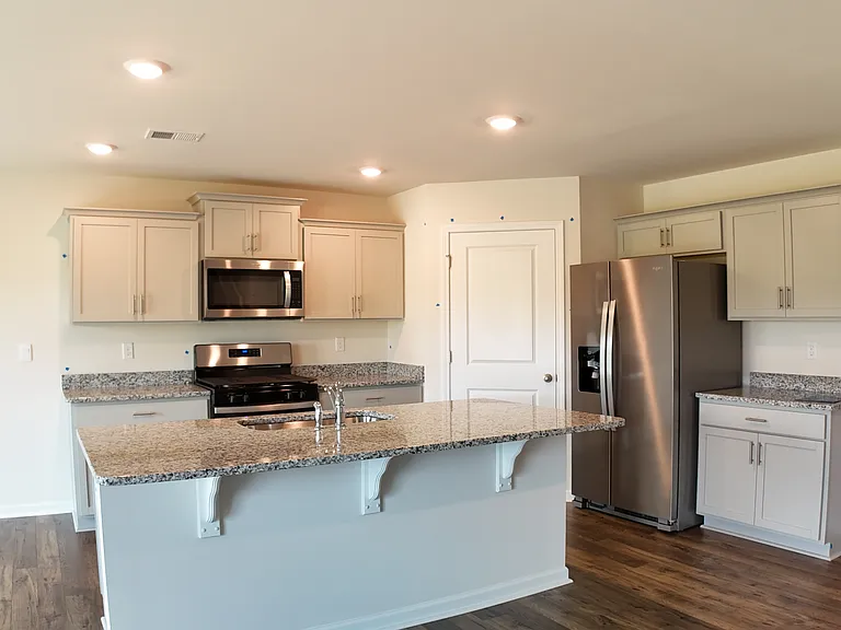 981 Jubilee Trl — Photo 4