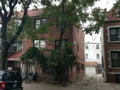 8618 Elmhurst Ave, Flushing, NY, 11373