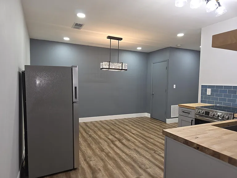 319 Silverberry Ct — Photo 7