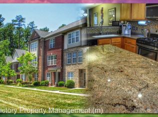 9907 Clyborn Ct, Raleigh, NC 27617
