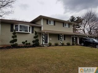 21 Barker Rd, Somerset, NJ 08873