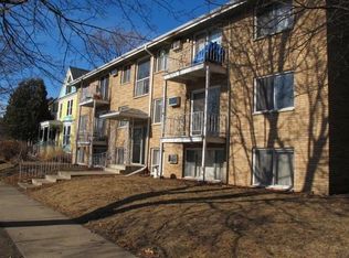 1449 Wynne Ave, Saint Paul, MN 55108