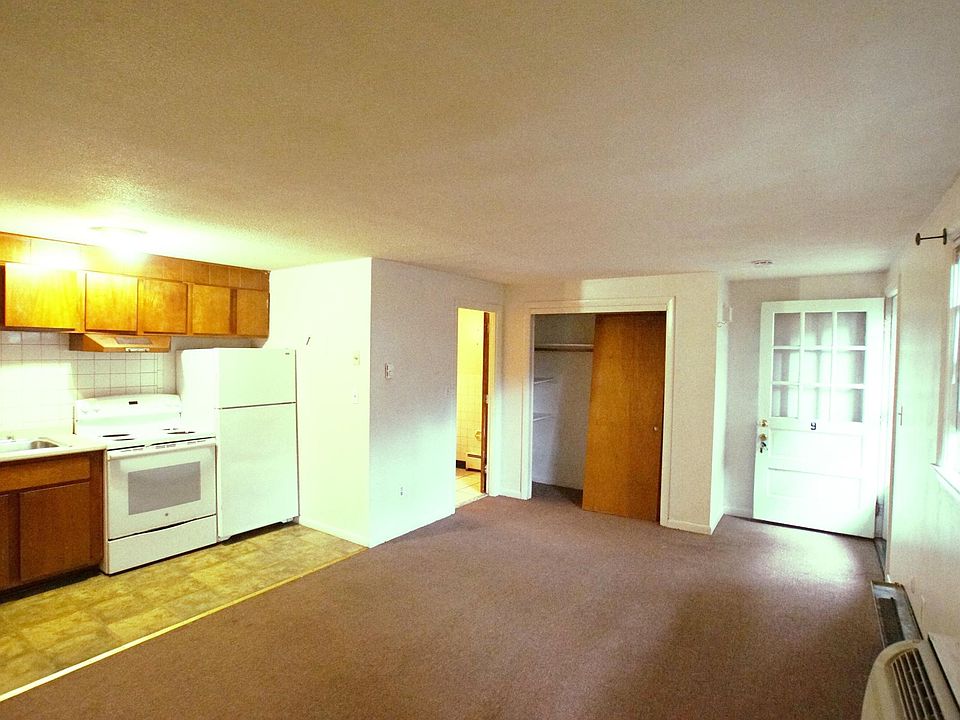 STUDIO APT $1100 - 781-254-2003 / lee@bostonabodes.com