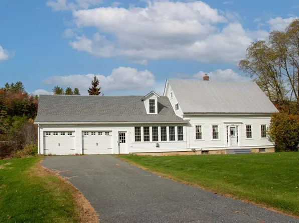 391 Bimson Drive, Barnet, VT 05821