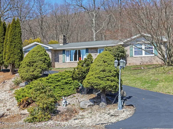 101 E Diaz Ave, Nesquehoning, PA 18240