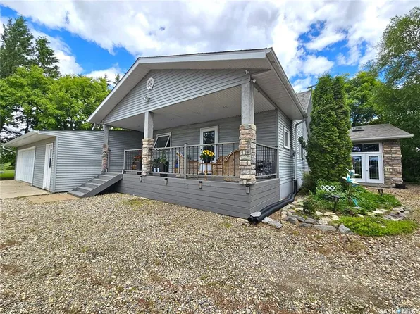 26 Railway AVENUE, Macnutt, SK S0A 2K0