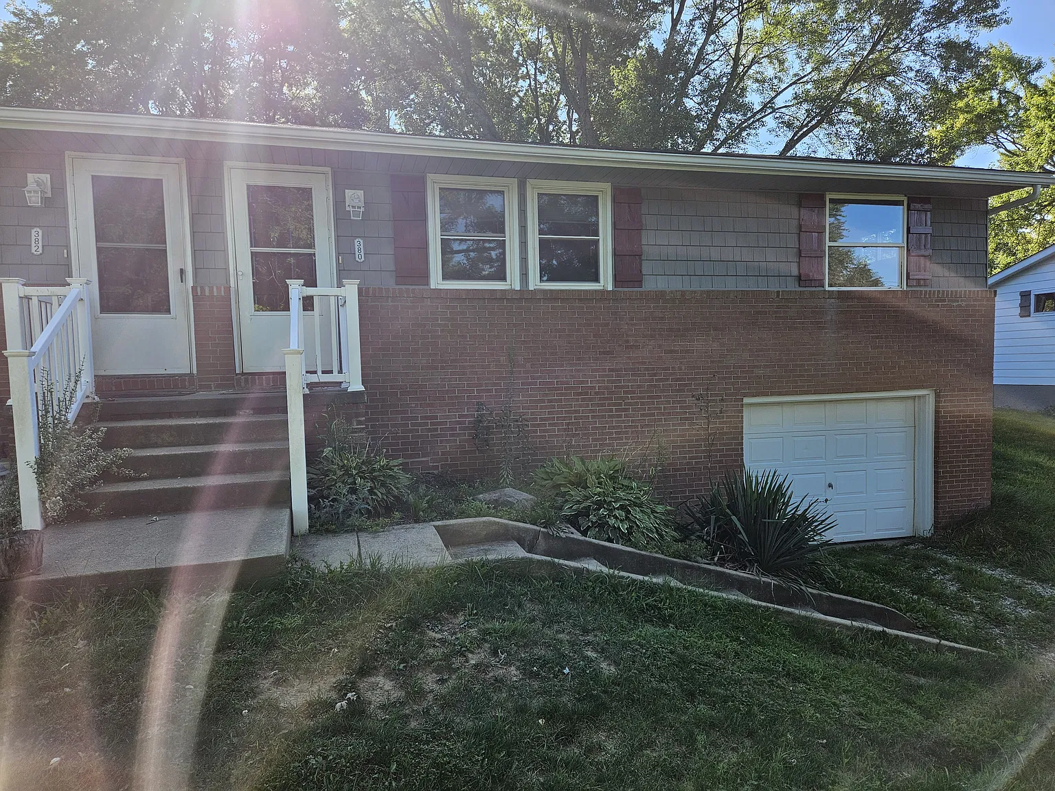 2 bed, 1200 sqft, $1,050 — Photo 4
