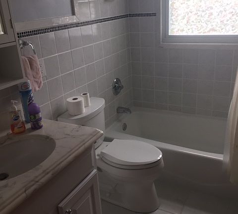 4th image of 397 SW East St