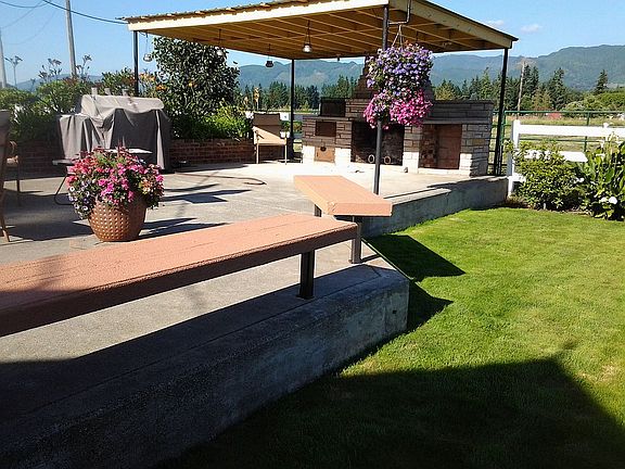 2nd image of 27609 SE 432nd St