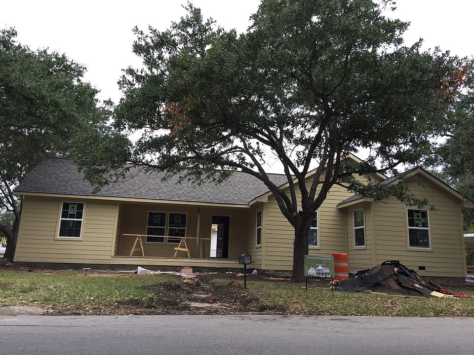 1st image of 501 Guernsey St