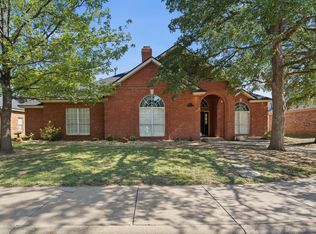 5915 86th St, Lubbock, TX 79424