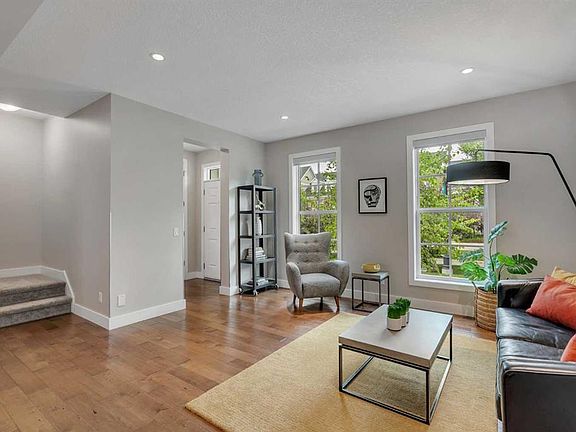 3rd image of 71 NW Victoria Cross Blvd SW