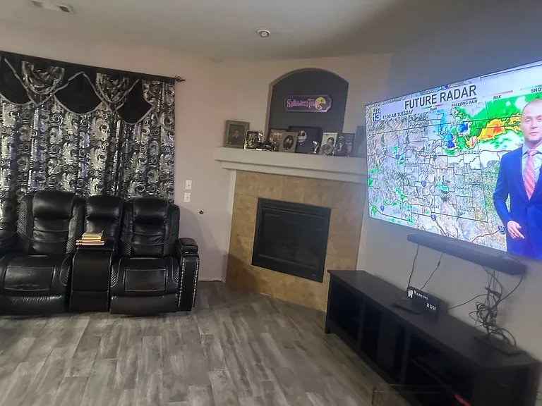 2335 Vista De Colinas Dr SE — Photo 8