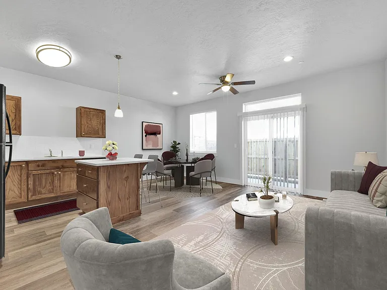 Walnut Creek Townhomes — Photo 5