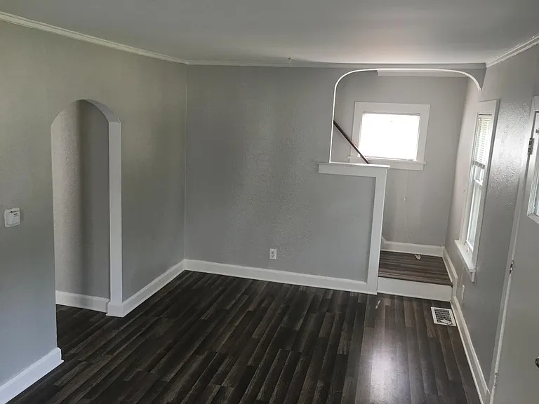 203 Lear Rd — Photo 6
