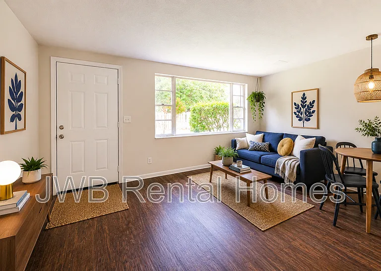 5742 Newberg Ln — Photo 5