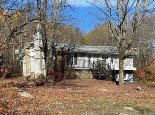 42 Gun Club Rd N, Huntsville, ON P1H 0G8