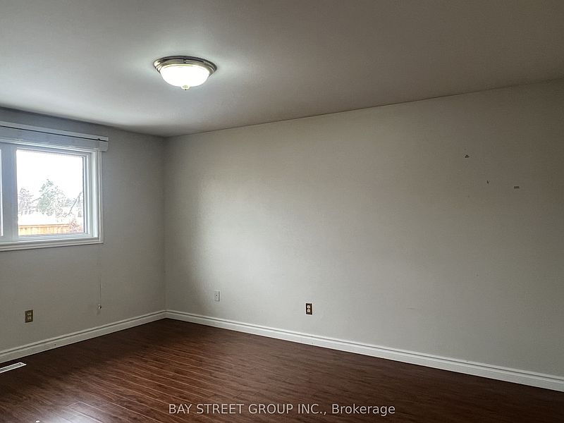 Mississauga House for rent - 3 Bedrooms — photo 10