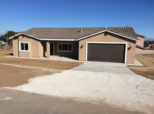 17180 Obsidian Dr, Riverside, CA 92508