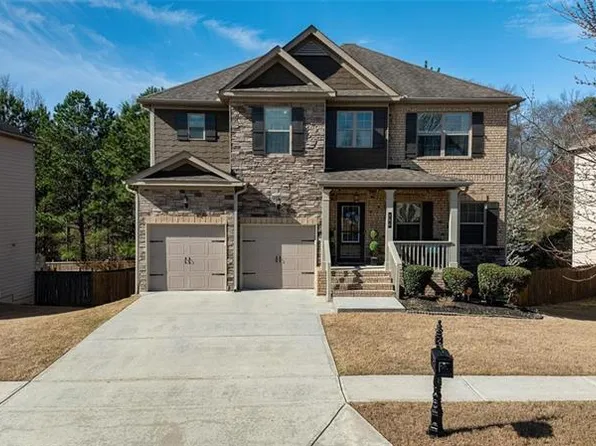 784 Sunset Down Ct, Loganville, GA 30052