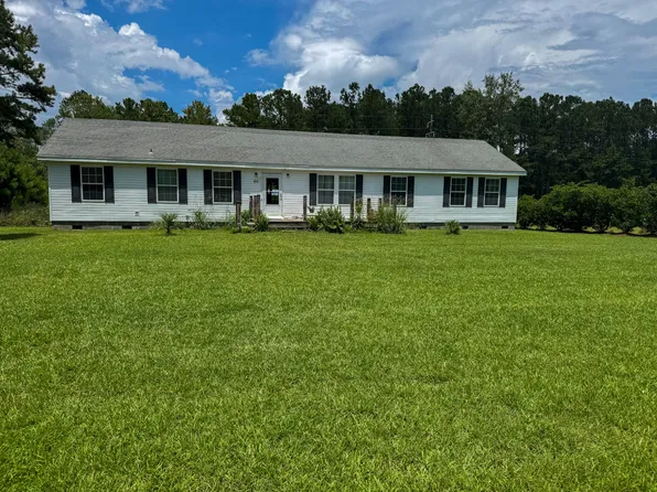 60 Caboose Ct, Cottageville, SC 29435