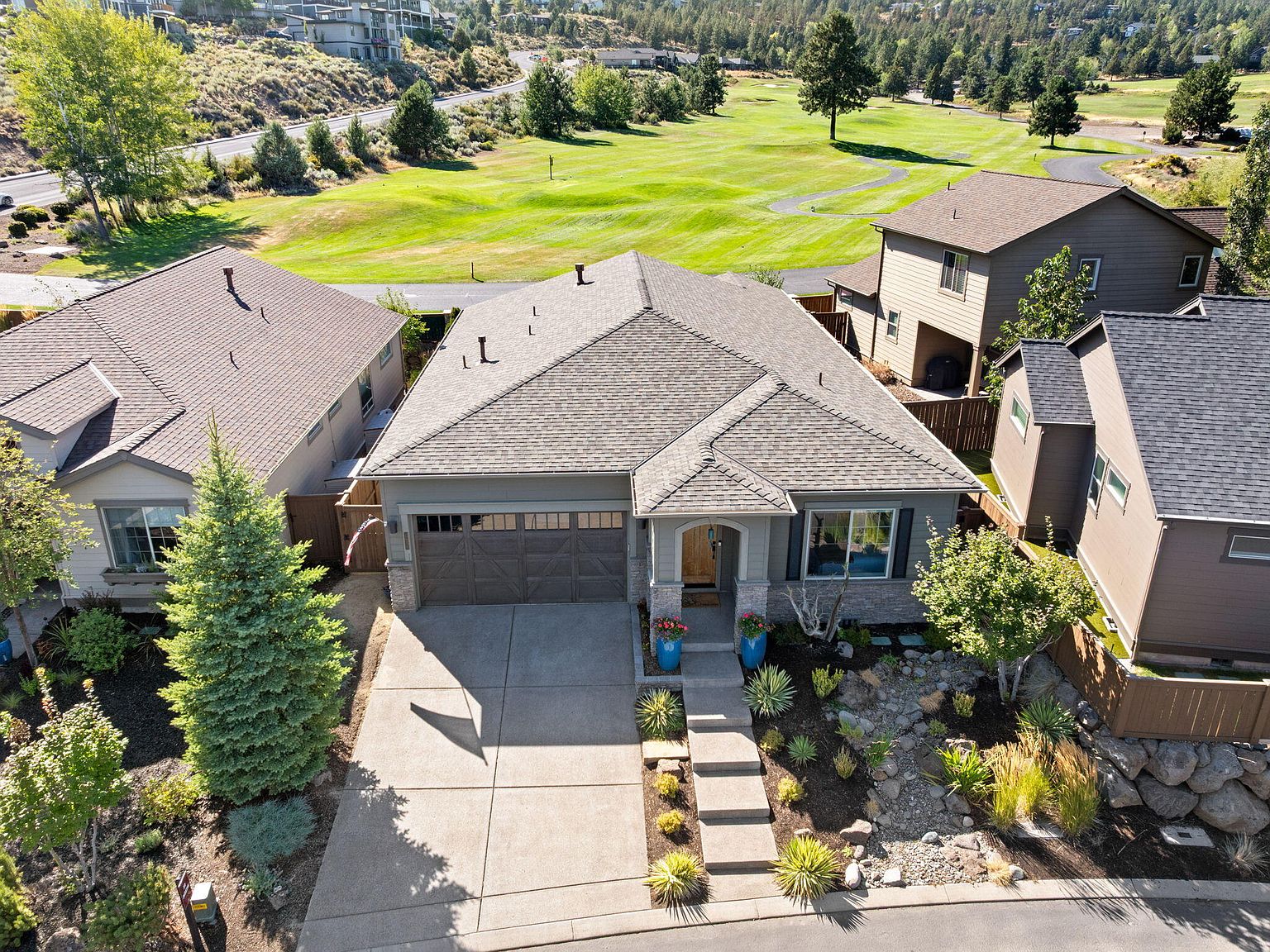 2631 NW Boulder Ridge Loop