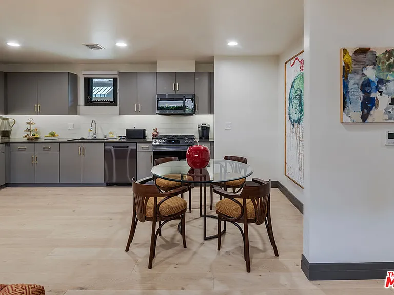 118 N Orlando Ave #201 — Photo 17