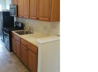 228 Hamilton St NW APT 3, Washington, DC 20011