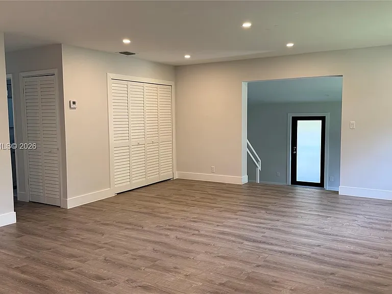 10751 SW 48th St — Photo 9