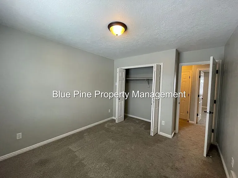 1455 Fox Ct — Photo 17