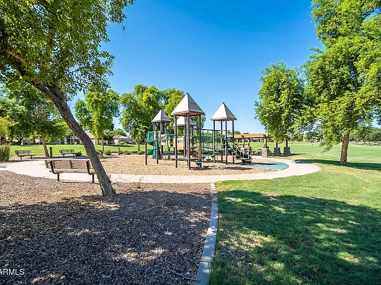 3668 E Moreno St — Photo 33