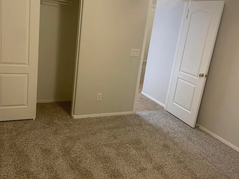 24039 N Mojave Ln — Photo 16
