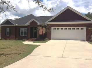 106 Littleleaf Ct, Dothan, AL 36301