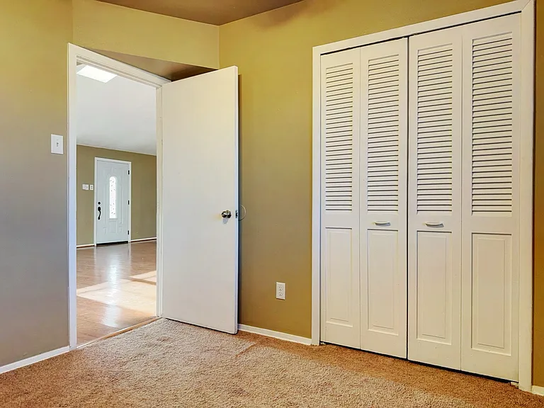 2837 Lowell Dr — Photo 20