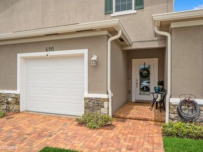 690 NE Waters Edge Lane, Port Saint Lucie, FL, 34983