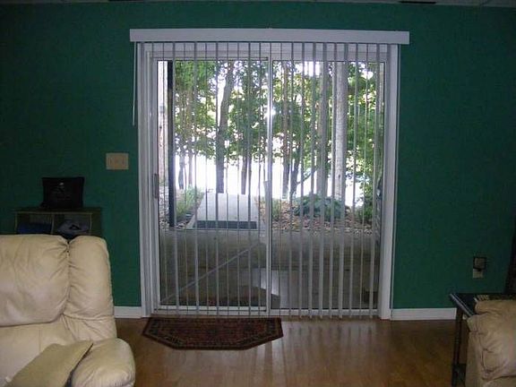 3rd image of 551 Lake Place Dr Unit 3