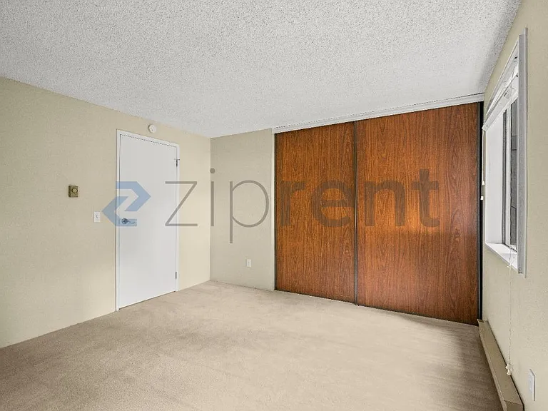 12528 NE 117th Pl #E5 — Photo 11