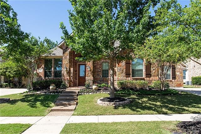 1st image of 869 Terrace Dr