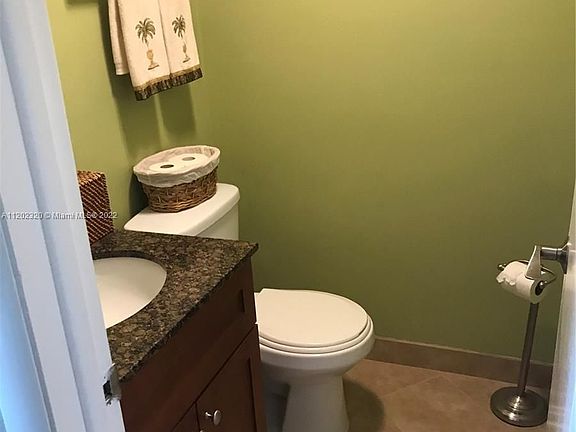 5th image of 17180 SW 94th Ave APT 702