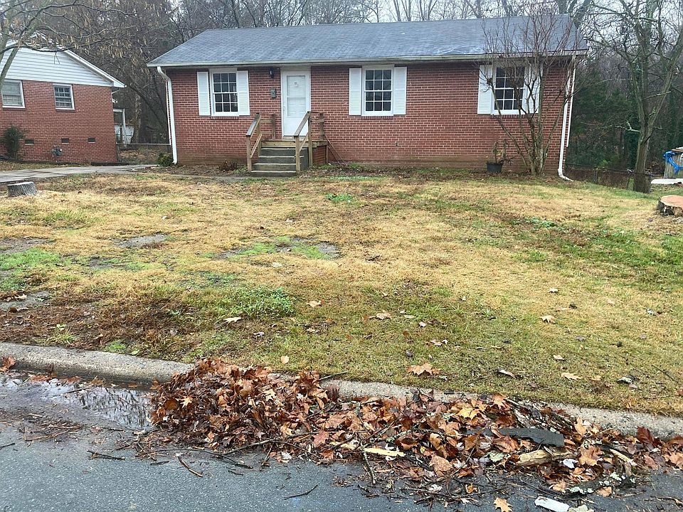 1st image of 521 Mobile St